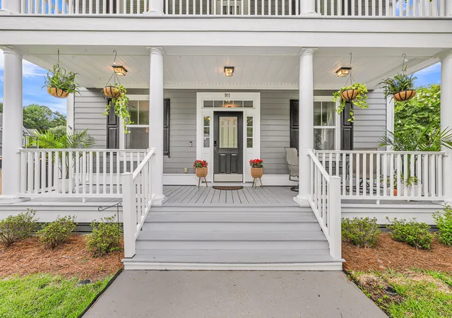 Photo 3 of Single family home for sale at 911 Hunt Clb Run, Charleston, SC 29414 | MLS# 26020809 | Listing updated on 2026-09-18