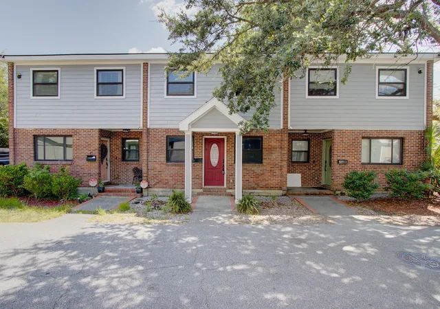 1st image of 134 Congress St #Apt B, Charleston, SC 29403 | MLS# 26022363