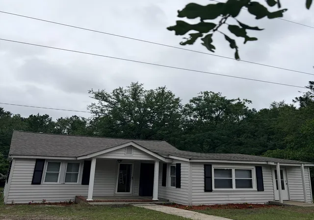 Photo 1 of Single family home for sale at 1147 Boiling Springs Rd, Barnwell, SC 29812 | MLS# 26017883 | Listing updated on 2026-08-31