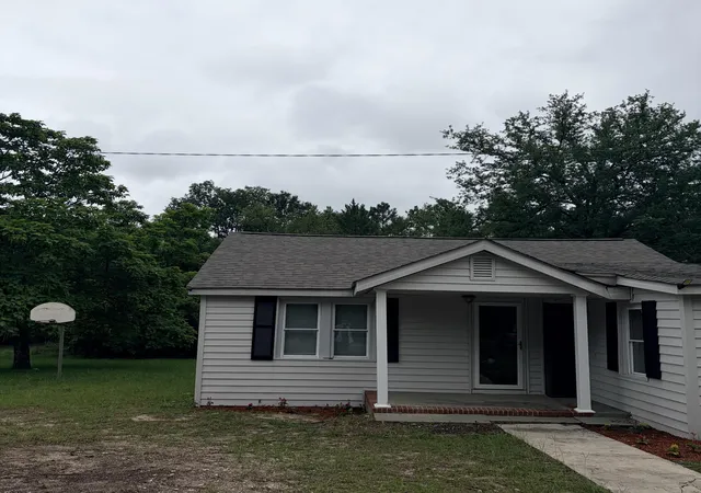Photo 3 of Single family home for sale at 1147 Boiling Springs Rd, Barnwell, SC 29812 | MLS# 26017883 | Listing updated on 2026-08-31
