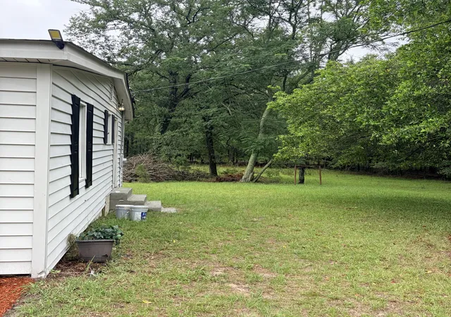 Photo 5 of Single family home for sale at 1147 Boiling Springs Rd, Barnwell, SC 29812 | MLS# 26017883 | Listing updated on 2026-08-31