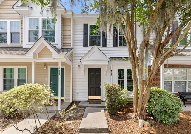 Homes for sale in North Charleston, SC | 8032 Shadow Oak Dr, North Charleston, SC 29406 | MLS# 26016886