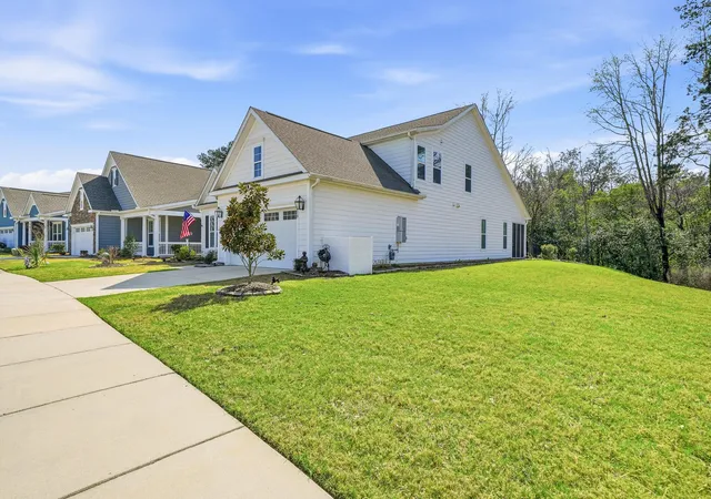 3rd image of 218 River Martin Ct, Summerville, SC 29483 | MLS# 26006939
