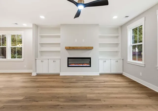 Photo 3 of Single family home for sale at 6407 Farm House Rd, Ravenel, SC 29470 | MLS# 26021069 | Listing updated on 2026-08-29
