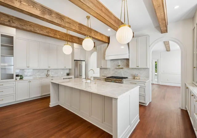 Photo 4 of Single family home for sale at 175 1/2 Wentworth St, Charleston, SC 29401 | MLS# 26019552 | Listing updated on 2026-09-08