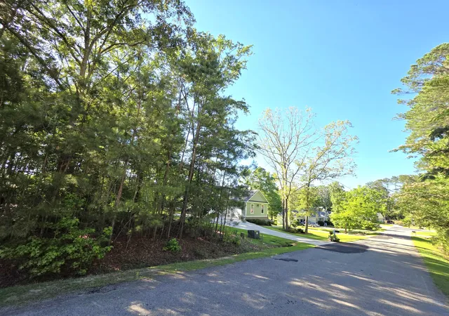 Homes for sale in Santee, SC | 620 Plantation Dr, Santee, SC 29142 | MLS# 26016366