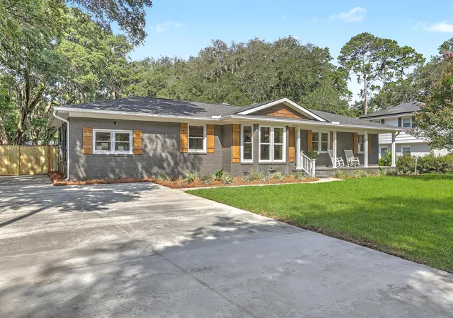 2nd image of 1773 Huntington Dr, Charleston, SC 29407 | MLS# 26019542