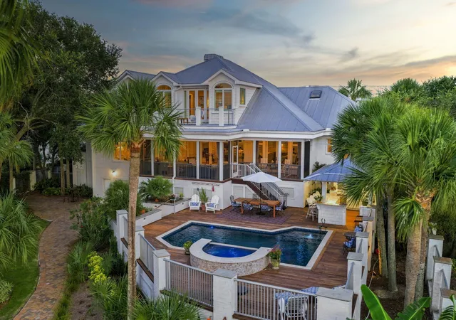 Photo 3 of Single family home for sale at 309 Palm Blvd, Isle Of Palms, SC 29451 | MLS# 26024274 | Listing updated on 2026-08-28