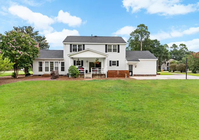 Photo 3 of Single family home for sale at 2467 Griffith Dr, Orangeburg, SC 29118 | MLS# 25020706 | Listing updated on 2026-08-04