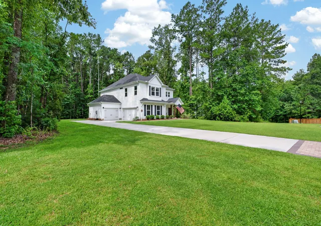 Photo 3 of Single family home for sale at 1025 Deep Gap Rd, Ridgeville, SC 29472 | MLS# 26020418 | Listing updated on 2026-09-02