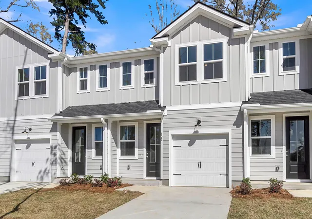 Photo 3 of Townhouse for sale at 151 Berry Shls Dr, Summerville, SC 29485 | MLS# 26021288 | Listing updated on 2026-09-17