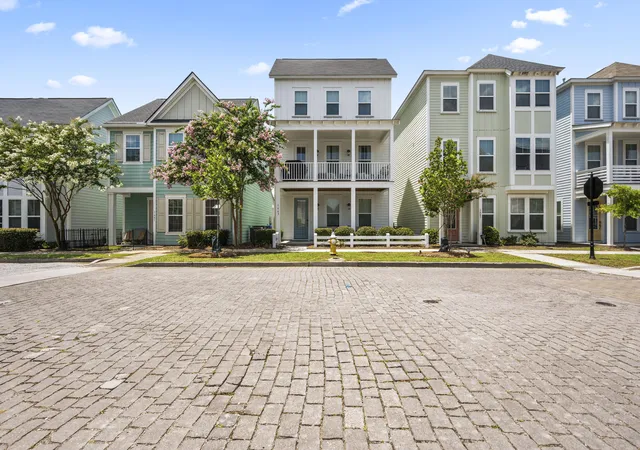 2nd image of 1663 Indy Dr, North Charleston, SC 29405 | MLS# 26020045