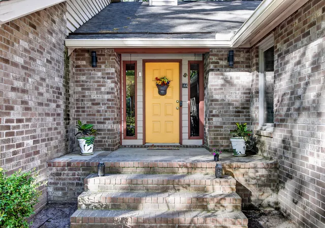 Photo 2 of Single family home for sale at 144 Brandywine Dr, Summerville, SC 29485 | MLS# 26010386 | Listing updated on 2026-08-04