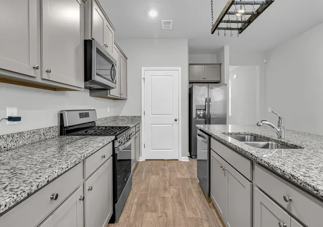 Photo 4 of Single family home for sale at 414 Eastern Pine Dr, Summerville, SC 29486 | MLS# 26024310 | Listing updated on 2026-10-26