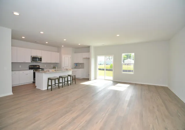 3rd image of 333 Matuskovic Dr, Charleston, SC 29414 | MLS# 26021836
