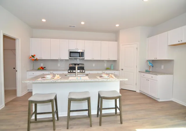 5th image of 333 Matuskovic Dr, Charleston, SC 29414 | MLS# 26021836