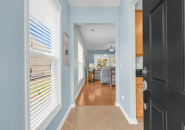 Photo 4 of Single family home for sale at 534 Sea Foam St, Summerville, SC 29486 | MLS# 26022309 | Listing updated on 2026-10-05