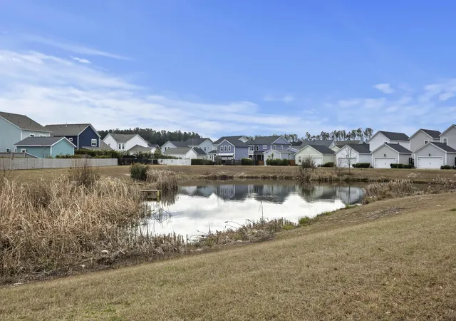 Homes for sale in Summerville, SC | 114 Sandy Bend Ln, Summerville, SC 29486 | MLS# 26003356