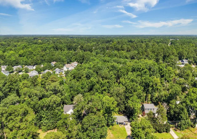 Homes for sale in Johns Island, SC | 3362 Berryhill Rd, Johns Island, SC 29455 | MLS# 26019610