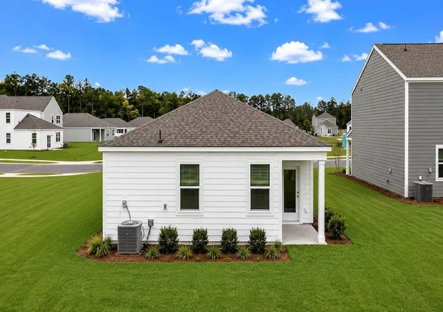 Homes for sale in Ravenel, SC | 6018 Grangestone Ln, Ravenel, SC 29470 | MLS# 26011231