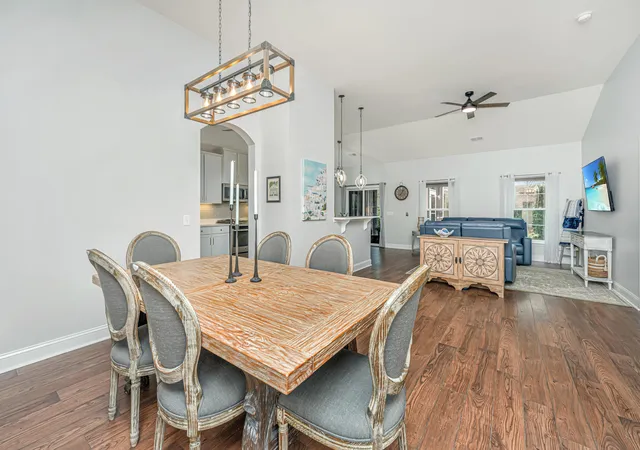 4th image of 3813 Hanoverian Dr, Mount Pleasant, SC 29429 | MLS# 26022366