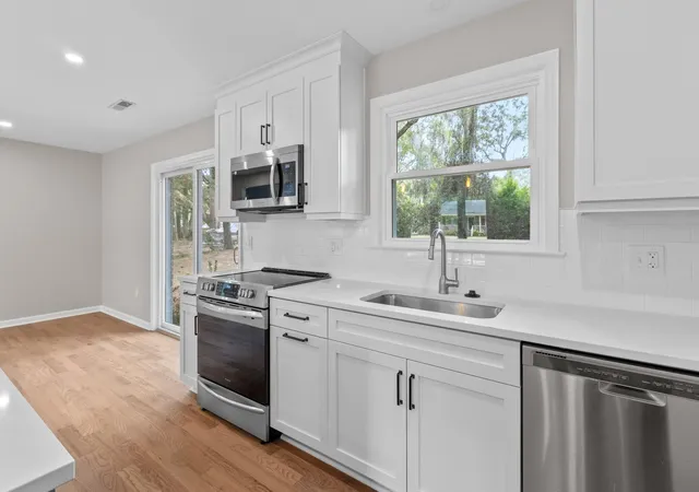 5th image of 1072 Kentwood Cir, Charleston, SC 29412 | MLS# 26015189
