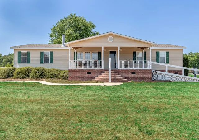 Homes for sale in Cope, SC | 132 Avalon Ct, Cope, SC 29038 | MLS# 26011228