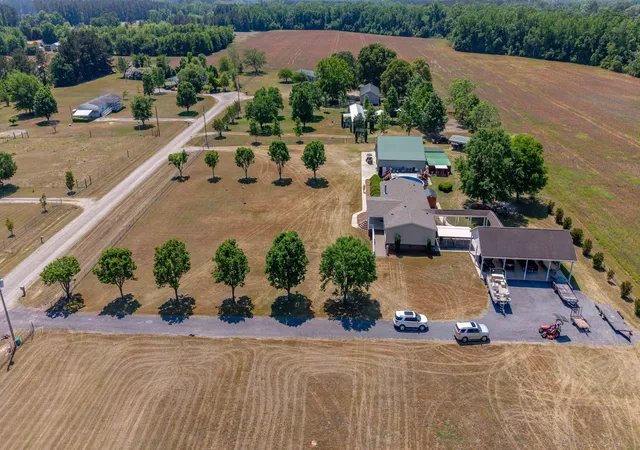 Photo 4 of Manufactured home for sale at 132 Avalon Ct, Cope, SC 29038 | MLS# 26011228 | Listing updated on 2026-09-06