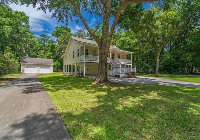 Homes for sale in Edisto Island, SC | 914 Claussen House Dr, Edisto Island, SC 29438 | MLS# 26016772