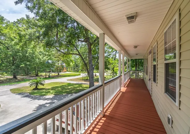 Homes for sale in Edisto Island, SC | 914 Claussen House Dr, Edisto Island, SC 29438 | MLS# 26016772