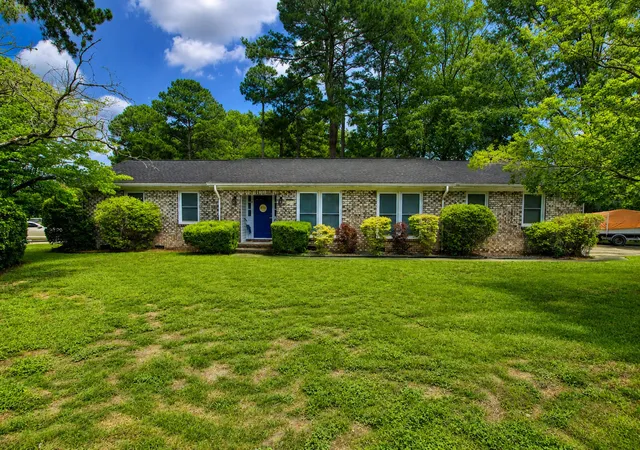 Homes for sale in North Charleston, SC | 2539 Bengal Rd, North Charleston, SC 29406 | MLS# 26018219