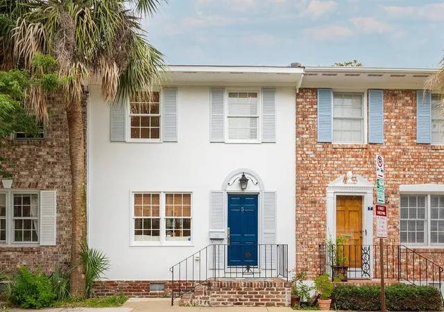 Homes for sale in Charleston, SC | 5 Trapman St #Unit 2, Charleston, SC 29401 | MLS# 26006116