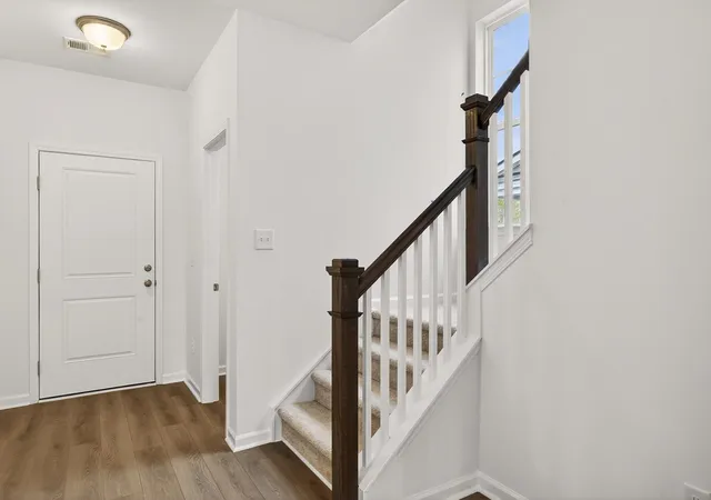 Photo 3 of Single family home for sale at 425 Cadbury Loop, Summerville, SC 29486 | MLS# 26016753 | Listing updated on 2026-08-12
