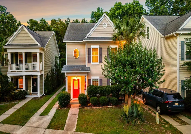 Photo 1 of Single family home for sale at 1736 Towne St, Johns Island, SC 29455 | MLS# 26016171 | Listing updated on 2026-09-18