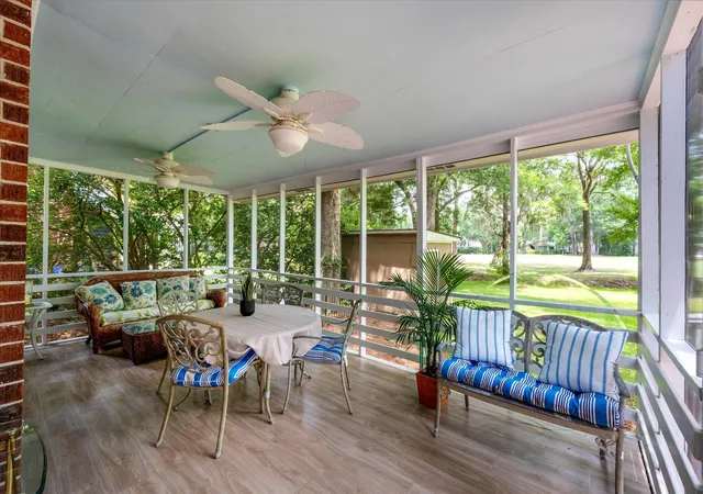 Photo 4 of Single family home for sale at 1080 Deleisseline Blvd, Mount Pleasant, SC 29464 | MLS# 26017481 | Listing updated on 2026-10-08