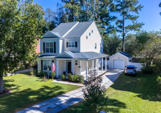 Single family home for sale at 8960 N Red Maple Cir, Summerville, SC 29485 | MLS# 26029472