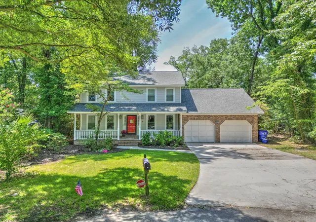 Photo 1 of Single family home for sale at 38 S Hampton Dr, Charleston, SC 29407 | MLS# 26019141 | Listing updated on 2026-09-19