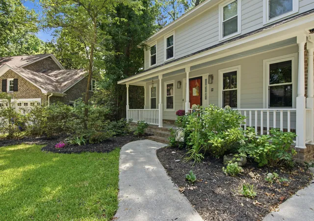 Photo 3 of Single family home for sale at 38 S Hampton Dr, Charleston, SC 29407 | MLS# 26019141 | Listing updated on 2026-09-19