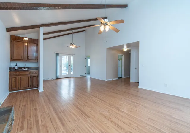 Photo 3 of Single family home for sale at 139 Botany Bay Blvd, North Charleston, SC 29418 | MLS# 26001933 | Listing updated on 2026-04-04