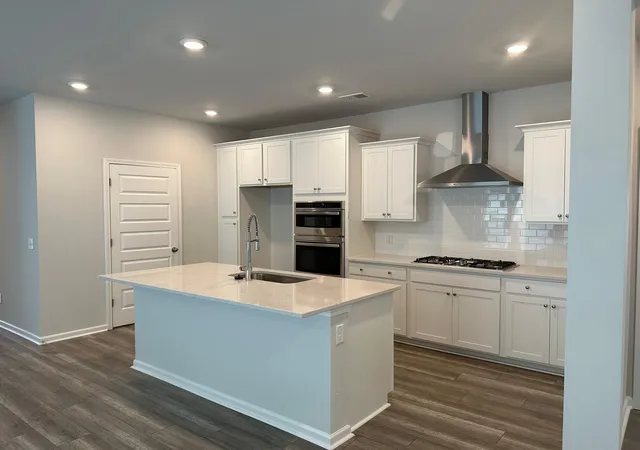 Photo 3 of Sale Pending at 1124 Razor Clam Way, Summerville, SC 29485 | MLS# 26022303 | Listing updated on 2026-09-09