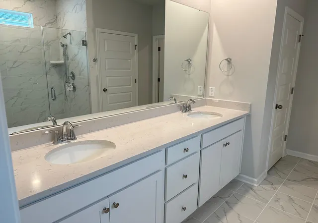 Photo 3 of Sale Pending at 1124 Razor Clam Way, Summerville, SC 29485 | MLS# 26022303 | Listing updated on 2026-09-09