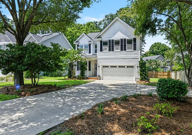 Photo 3 of Single family home for sale at 1514 Grimball Rd, Charleston, SC 29412 | MLS# 26021796 | Listing updated on 2026-09-14