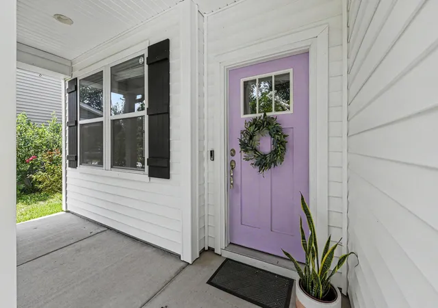 Photo 4 of Single family home for sale at 1514 Grimball Rd, Charleston, SC 29412 | MLS# 26021796 | Listing updated on 2026-09-14