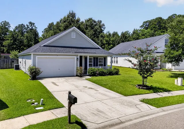 2nd image of 323 Briarbend Rd, Goose Creek, SC 29445 | MLS# 26023341