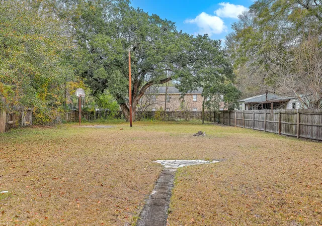 Photo 3 of Land for sale at 1634 Sumner Ave, North Charleston, SC 29406 | MLS# 25032367 | Listing updated on 2026-07-12
