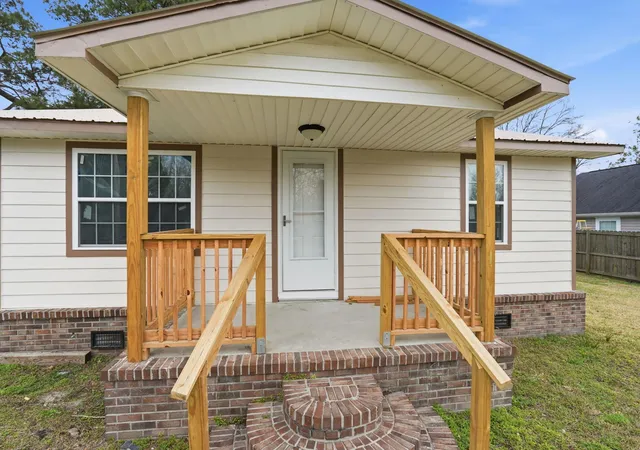 Photo 3 of Single family home for sale at 104 O'carroll St, Moncks Corner, SC 29461 | MLS# 26005650 | Listing updated on 2026-09-02