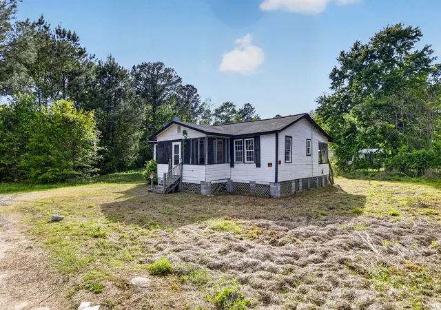 5th image of 727 Campbellridge Ln, Saint Stephen, SC 29479 | MLS# 26010592