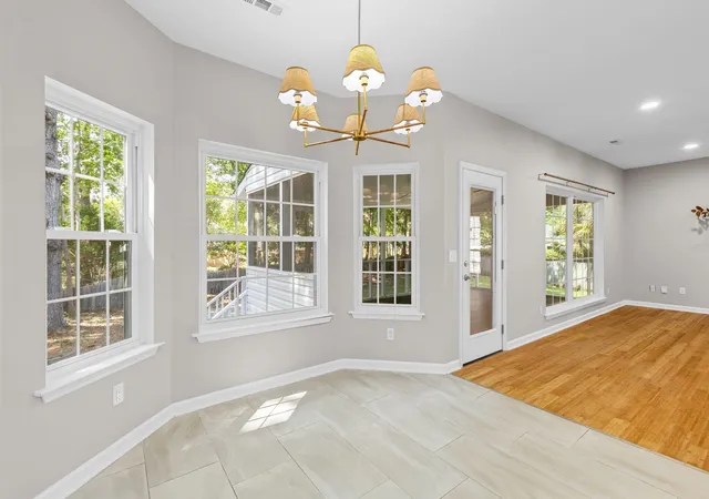 Photo 3 of Single family home for sale at 2813 Bottlebrush Ct, Mount Pleasant, SC 29466 | MLS# 26019914 | Listing updated on 2026-08-29