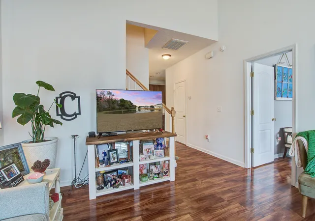 Photo 4 of Townhouse for sale at 156 Black River Dr, Summerville, SC 29485 | MLS# 26018989 | Listing updated on 2026-09-19
