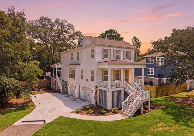 Photo 1 of Sale Pending at 1129 Hamlin Rd, Mount Pleasant, SC 29466 | MLS# 26022531 | Listing updated on 2026-08-19